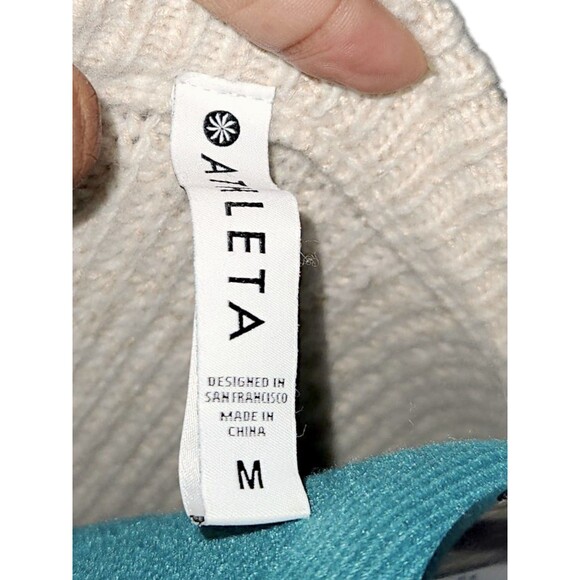 ATHLETA women's M Cream Wool blend knit SIERRA CREW Cable Knit Preppy SWEATER - Picture 2 of 6